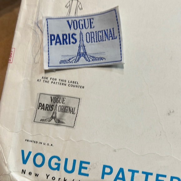 VOGUE Paris ORIGINAL Lanvil Pattern with original Cloth Label - Picture 5 of 12